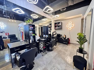Urooj Fatima Salon place picture